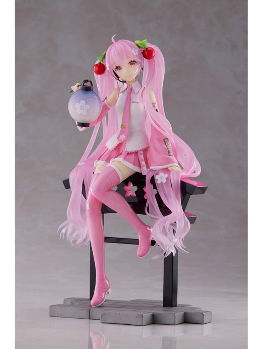 Sakura Lantern Ver Figure - Cute Anime Collectible, Multiple Colors, Perfect